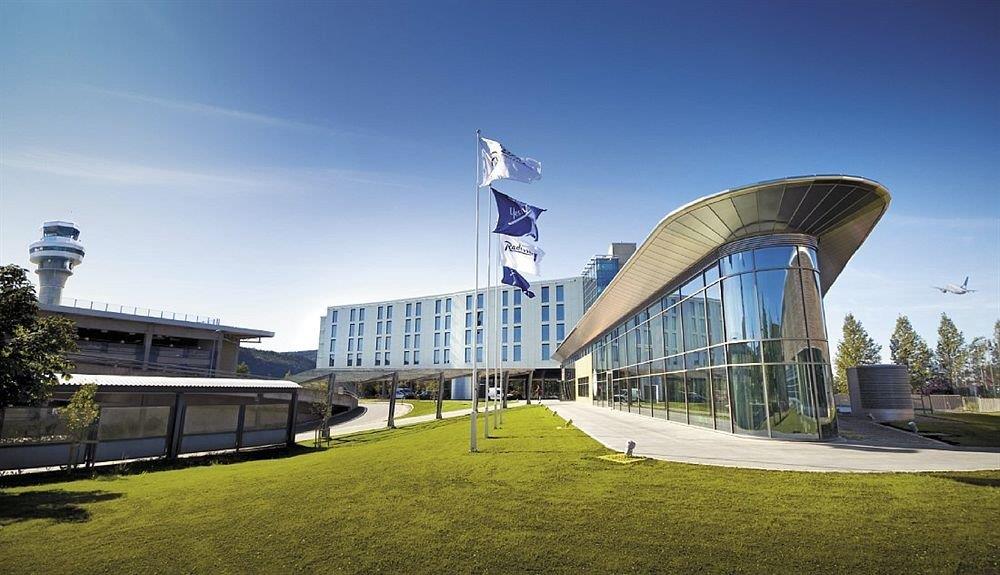 Radisson Blu Airport Hotel.jpg Radisson Blu Airport Hotel.jpg