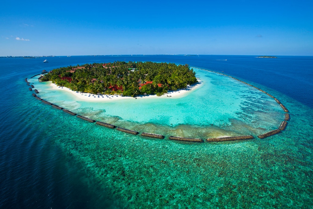 Kurumba Maldives.jpg Kurumba Maldives.jpg