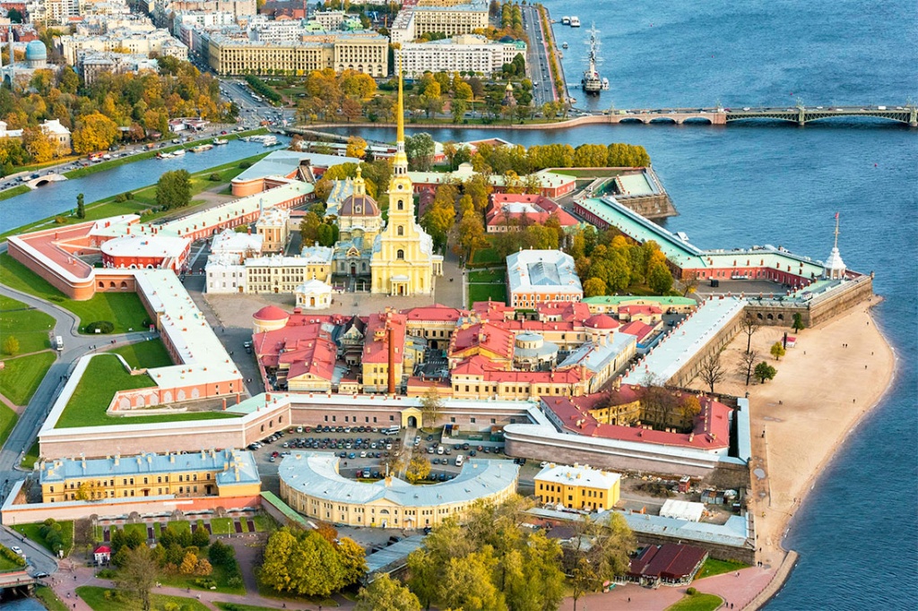 Петропавловская крепость.jpg Петропавловская крепость.jpg